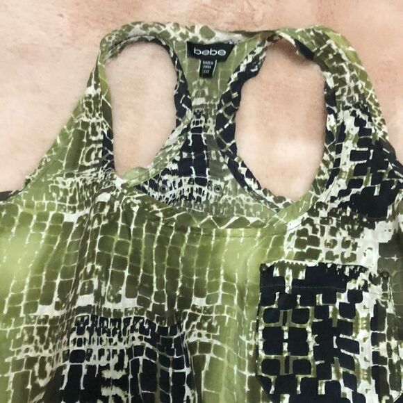 Bebe 100% silk snake print racerback tank - Picture 2 of 7